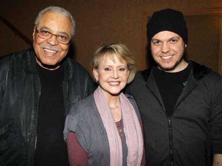 flynn earl jones