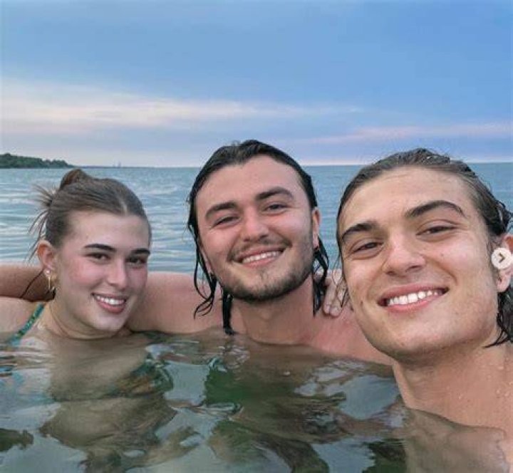Mason Versaw with his sister and brother