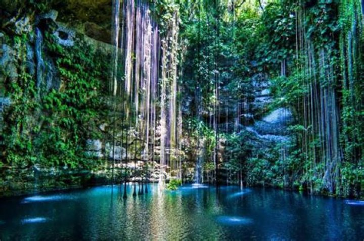 Sacred Cenote At Chichen Itza